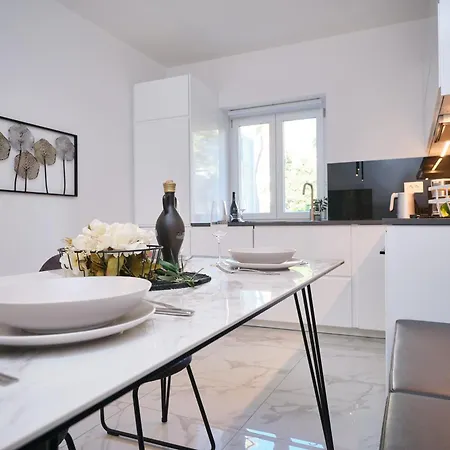 Lamer Luxury By Litto 스플리트