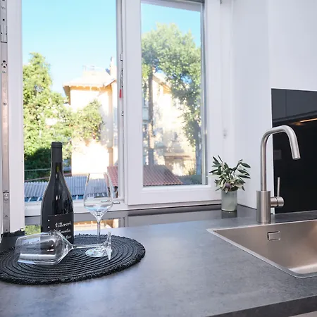 Lamer Luxury By Litto * Split